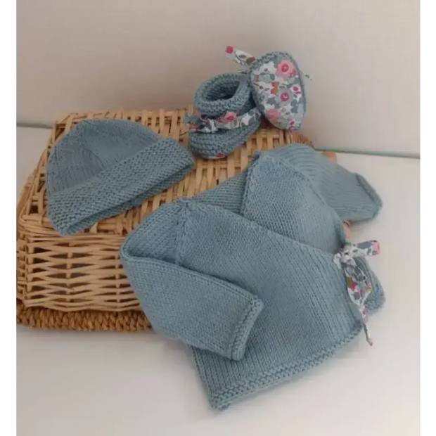 Ensemble Naissance Brassière Bonnet et Chaussons Bébé