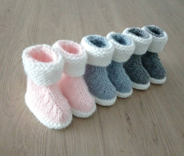 Chaussons Bébé en Laine Tricotés à la Main - Gris Clair