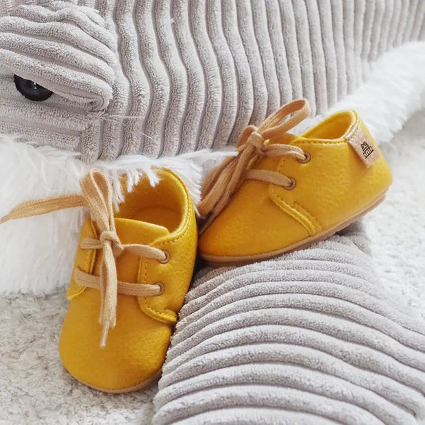 Soft Leather Baby Shoes from to 18 months newborn child’s